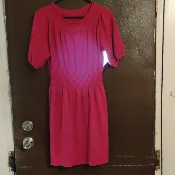 Dress - Picture 1 of 4